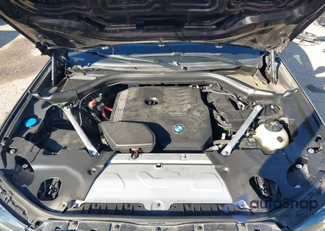 2022 BMW X4 xDrive30I z USA, uszkodzony, nr VIN 5UX33DT00N9J32412